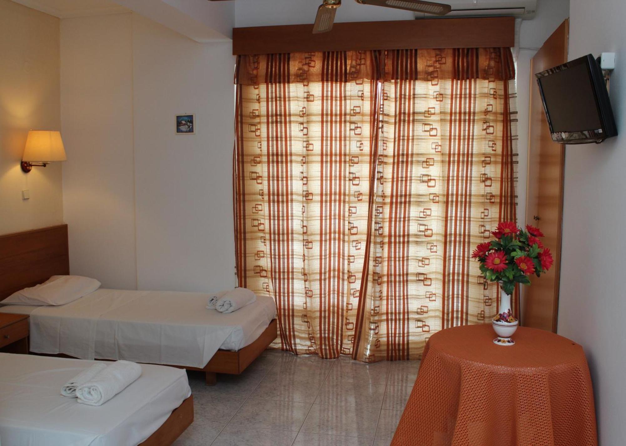 Elarin Studios & Apartments Фалираки Экстерьер фото
